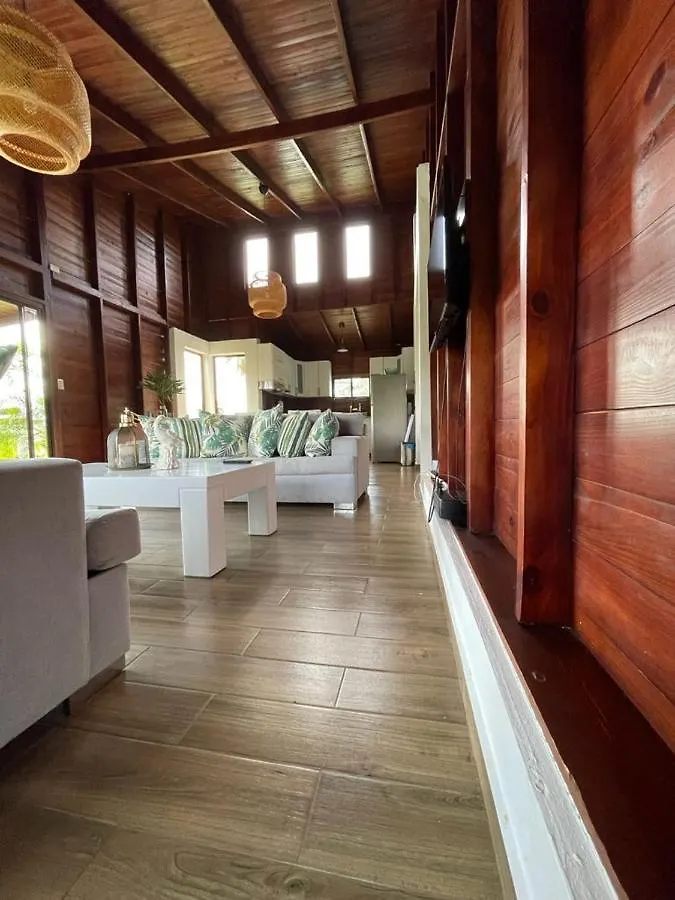 La Casa De Maggi Villa Guananico